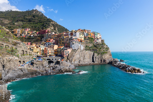 Fototapeta Naklejka Na Ścianę i Meble -  Manarola, one of colorful villages of Cinque Terre, Italy