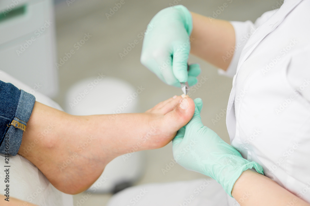 Professional hardware pedicure Professional hardware pedicure