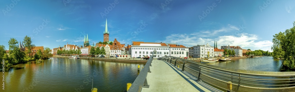 Lübeck, Panorama an der Trave