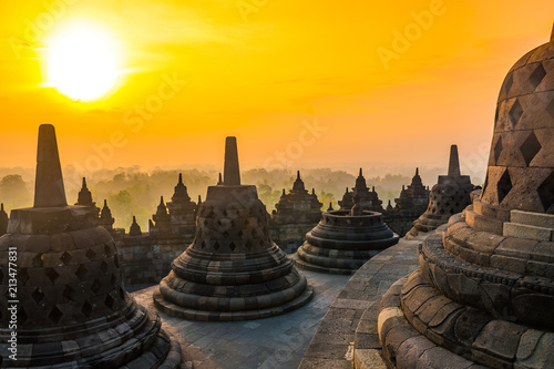 Sunrise Landscape of Buddhist temple complex Borobudur, Yogyakarta, Jawa in Indonesia © pszabo
