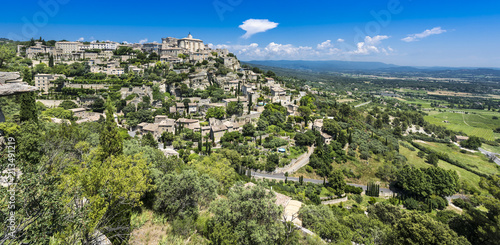 View to the village of Gordes. Vaucluse, Provence-Alpes-Côte d’Azur, France