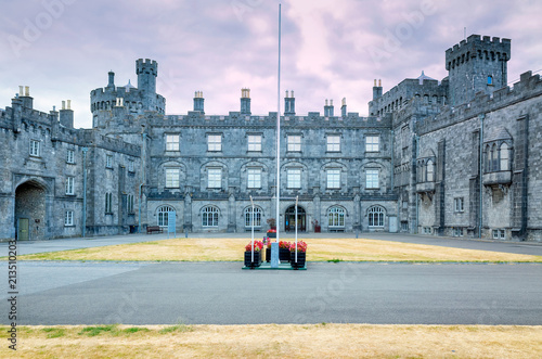 Photography Front view of the Castle and fortifications of Kilkenny