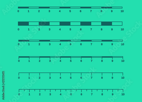 Map scales graphics for measuring distances. Scale measure map vector. Latitude and longitude distance