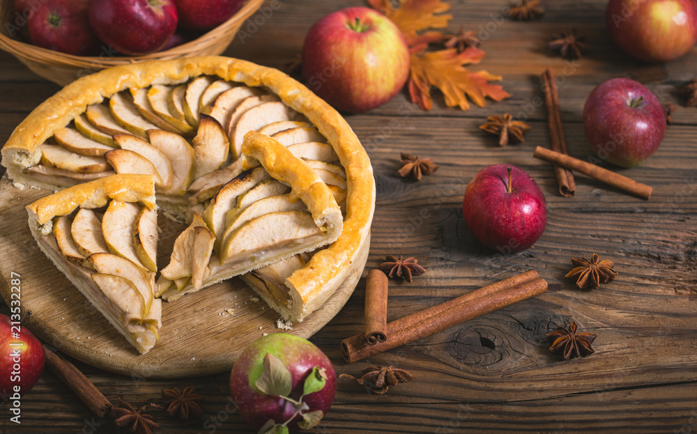 Homemade apple tart Homemade apple tart