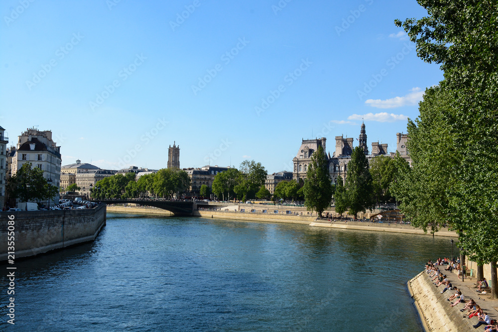 La Seine à Paris