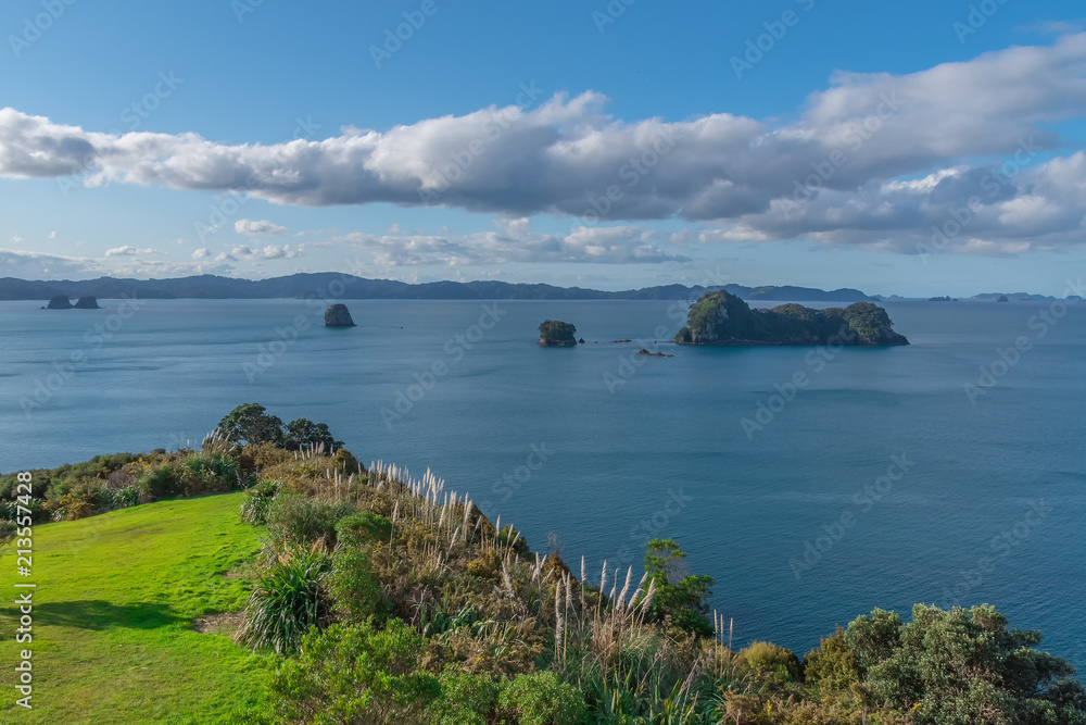Fototapeta premium The view over the cliff