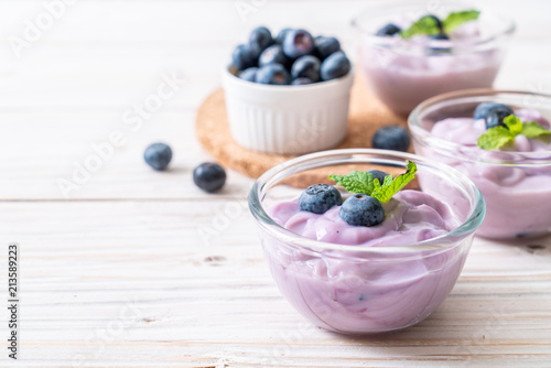 yogurt with fresh blueberries