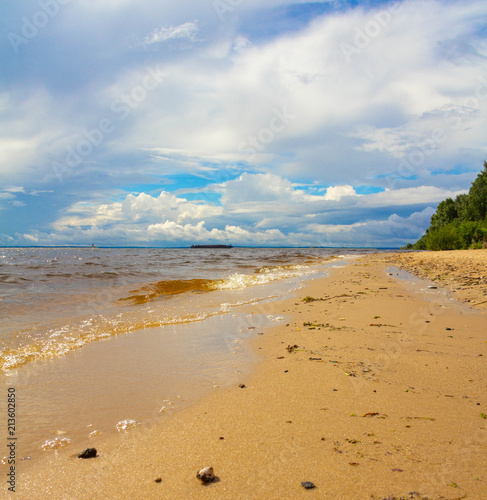 Пляж Горькосвкое море