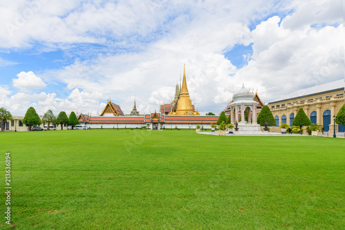 Golden Pagoda in Wat Phra Kaew /  Wat Phra Kaew Landmark in Thailand