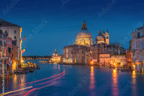 Blue hour at the Canale Grande in Venice  © Christian Schmidt 