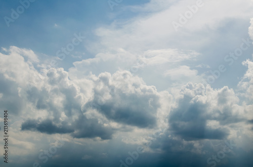 Fototapeta Naklejka Na Ścianę i Meble -  Beautiful clouds with sunlight against the blue sky