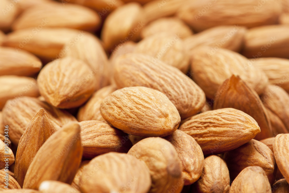 Almonds in group Almonds in group