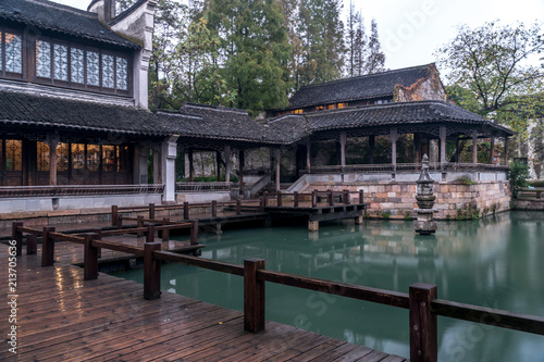 Wuzhen, a famous water town in China © Carsten