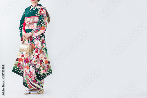 成人式の振袖を着た20歳の可愛い女の子