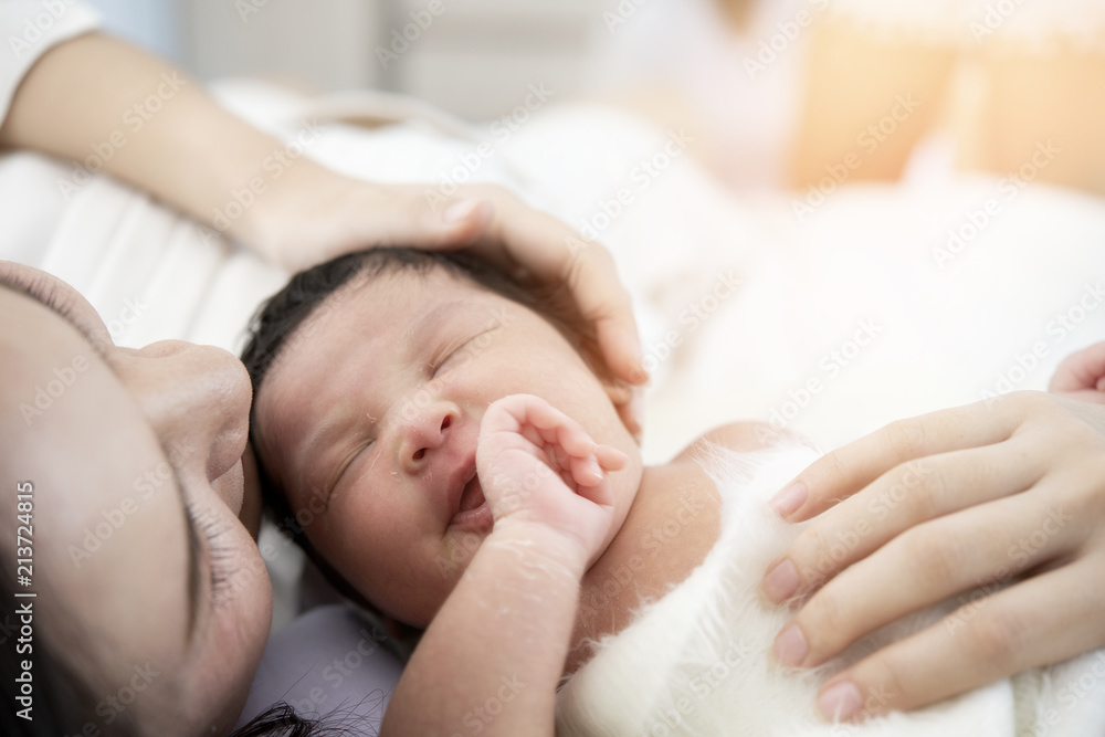 newborn baby sleep in bed newborn baby sleep in bed