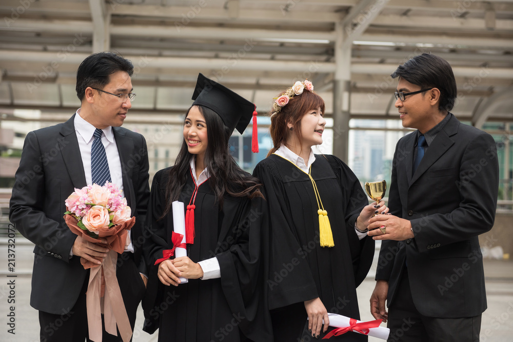 Happy family in Commencement day Happy family in Commencement day