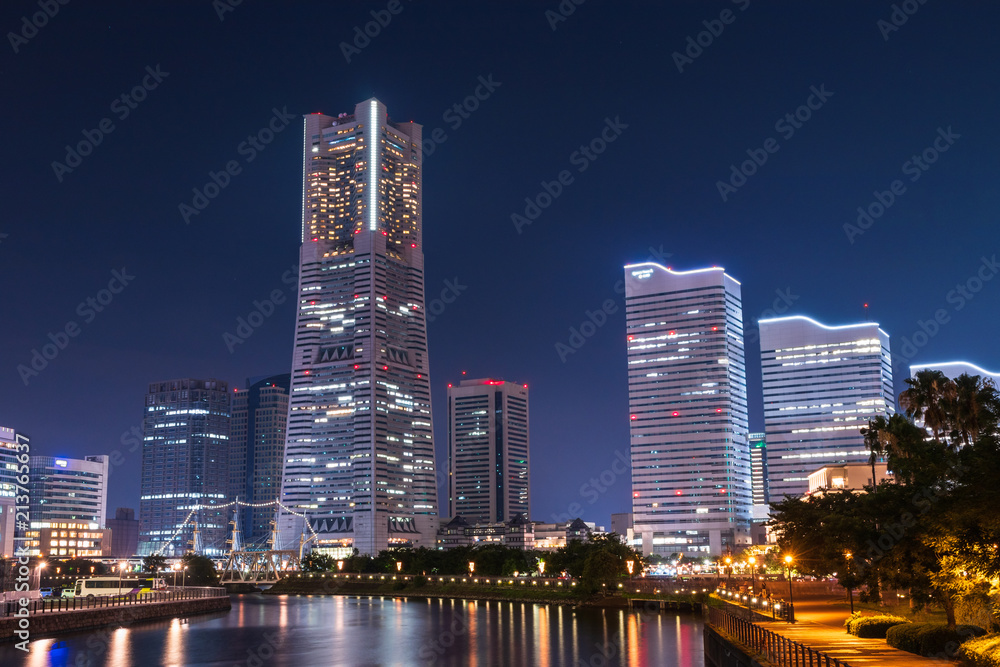 横浜　みなとみらい　夜景