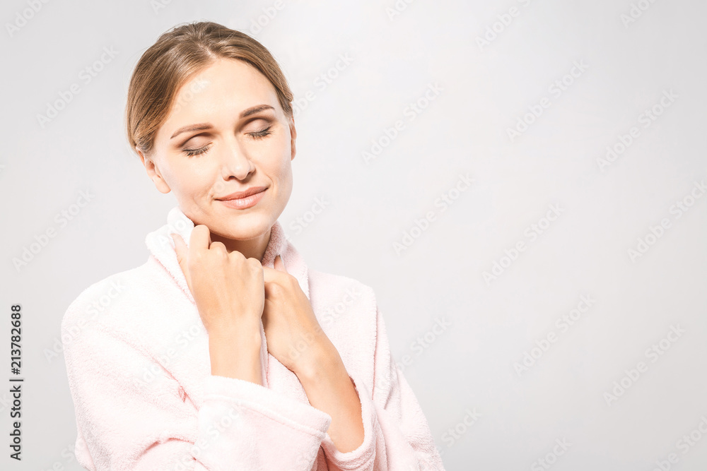 Beauty Woman face Portrait. Beautiful Spa model Girl with Perfect Fresh Clean Skin. Blonde female smiling. Youth and Skin Care Concept. Beauty Woman face Portrait. Beautiful Spa model Girl with Perfect Fresh Clean Skin. Blonde female smiling. Youth and Skin Care Concept.