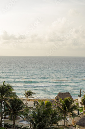 Caribbean Sea beach with sky horizon and water. Wave, cloud © InfoDaksh