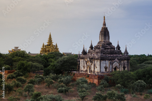 Sunset from the Mahazedi Paya, with main Bagan shrines aligned, in Bagan temple Valley, Myanmar.