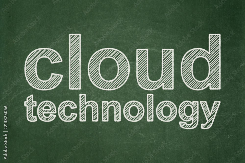 Fototapeta premium Cloud computing concept: text Cloud Technology on Green chalkboard background