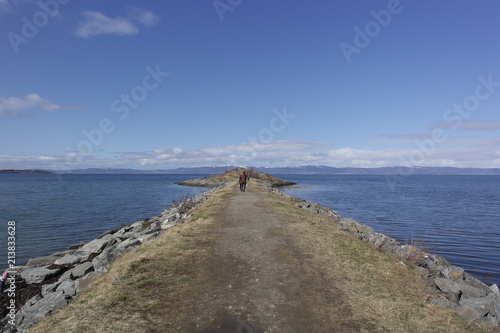 Way to ocean
