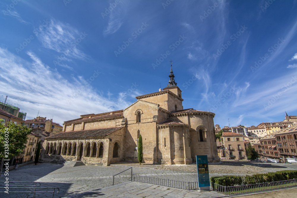 Iglesia de  San Millan, de estilo románico, Segovia