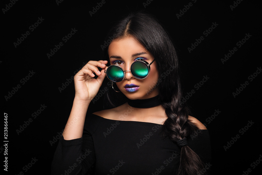 Stockfoto Portrait of cool crazy brunette fashionable girl in