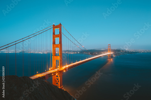 Fototapeta Naklejka Na Ścianę i Meble -  Golden Gate Bridge at twilight, San Francisco, California, USA