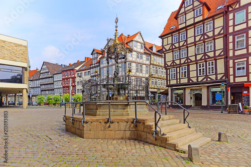 Hannover Holzmarkt mit Brunnen photo