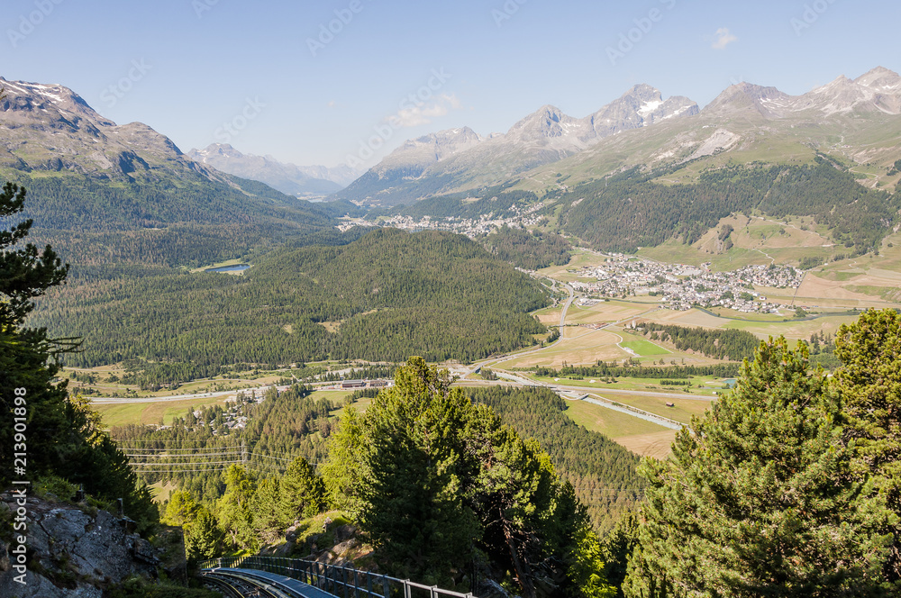 St. Moritz, Seenplatte, Celerina, Stazerwald, Muottas Muragl, Aussichtsberg, Wanderweg, Oberengadin, Alpen, Graubünden, Sommer, Schweiz