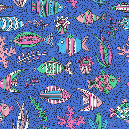 Seamless pattern with cute fishes and seaweeds