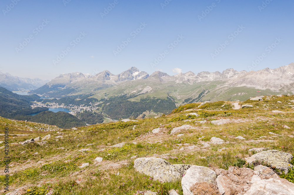 St. Moritz, Muottas Muragl, Wanderweg, Oberengadin, Alpen, Piz Nair, Piz Julier, Piz Ot, Aussichtsberg, Graubünden, Sommer, Schweiz