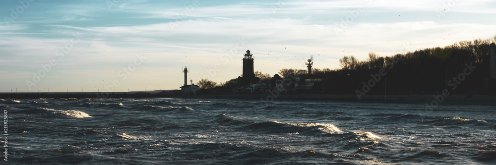 Fototapeta premium panorama of beautiful rough sea, blue sky background