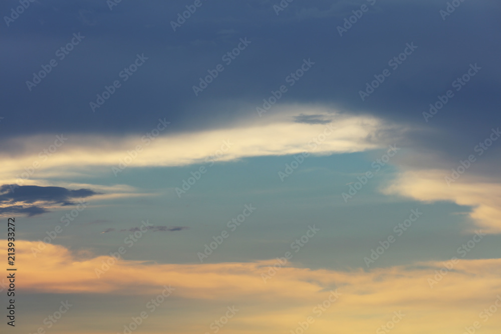 Sonnenuntergang Sonnenaufgang und Wolken Sonnenuntergang Sonnenaufgang und Wolken