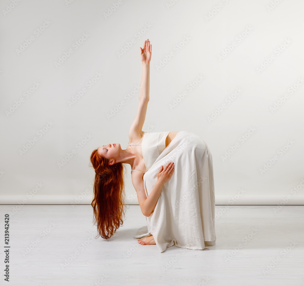 WanTing Zhao | Contemporary dance poses, Dance photography poses, Dance  picture poses