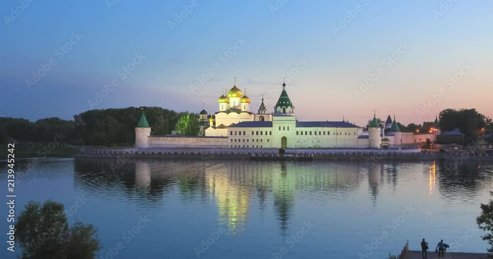 Ipatiev Monastery reflecting in water at dusk, Kostroma, Russia
Ipatiev Monastery reflecting in water at dusk, Kostroma, Russia
