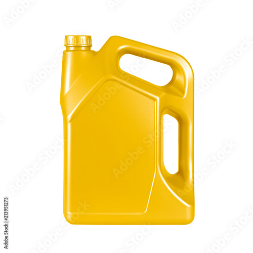 Foto yellow gallon canister with engine oil isolated on white background