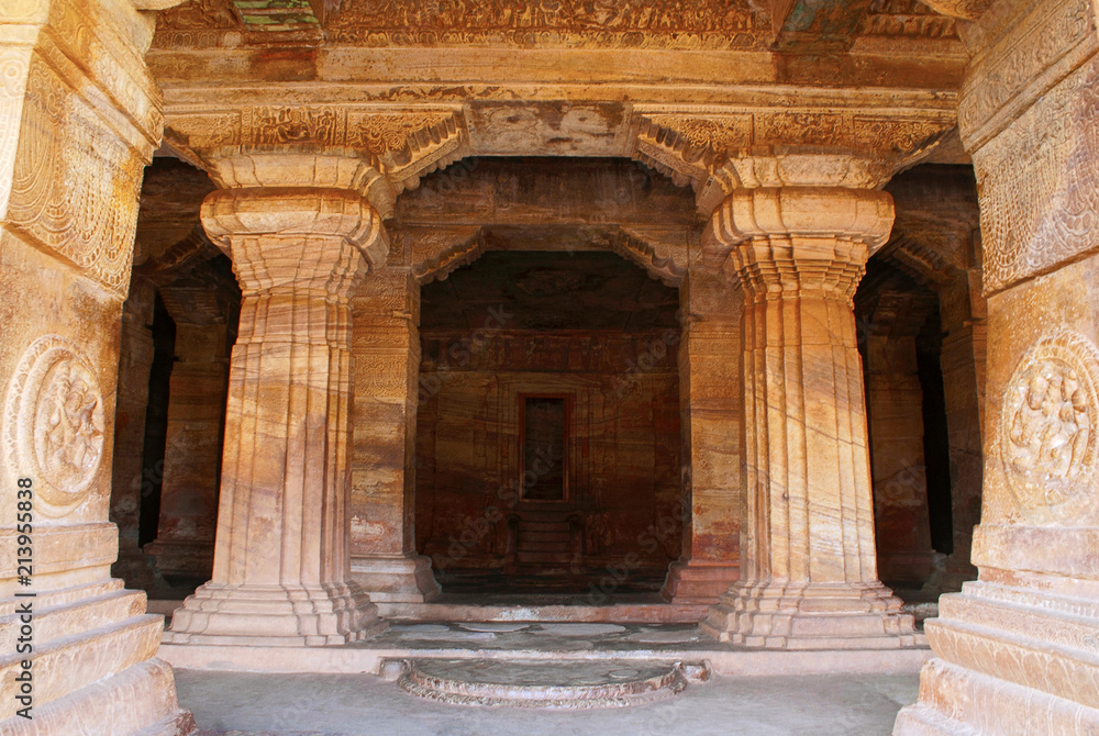 Cave 3 : The verandah itself. It is 7 feet, 2.1 m, wide and has four free-standing, carved pillars separating it from the hall. Badami Caves, Karnataka. Cave 3 : The verandah itself. It is 7 feet, 2.1 m, wide and has four free-standing, carved pillars separating it from the hall. Badami Caves, Karnataka.