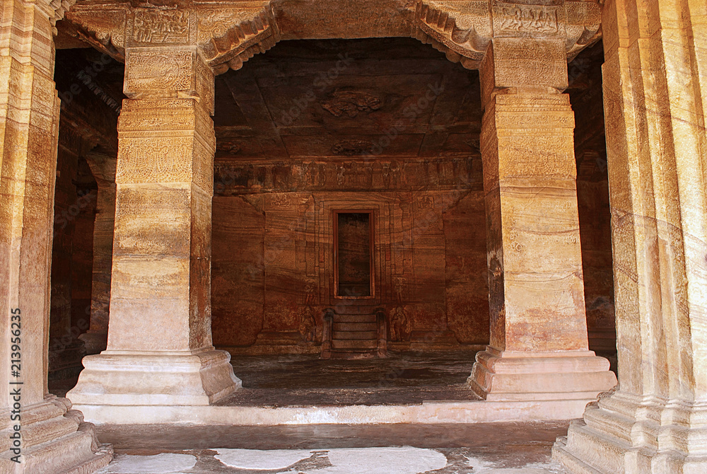 Cave 3 : The verandah itself. It is 7 feet, 2.1 m, wide and has four free-standing, carved pillars separating it from the hall. Badami Caves, Karnataka. Cave 3 : The verandah itself. It is 7 feet, 2.1 m, wide and has four free-standing, carved pillars separating it from the hall. Badami Caves, Karnataka.
