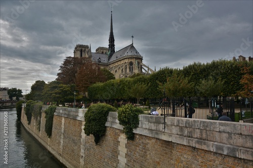 Notre Dame de Paris in the late afternoon
