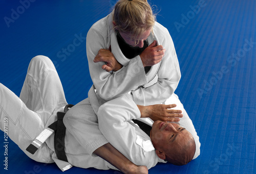 Фотография Woman Self-Defense Brazilian Jiu-Jitsu