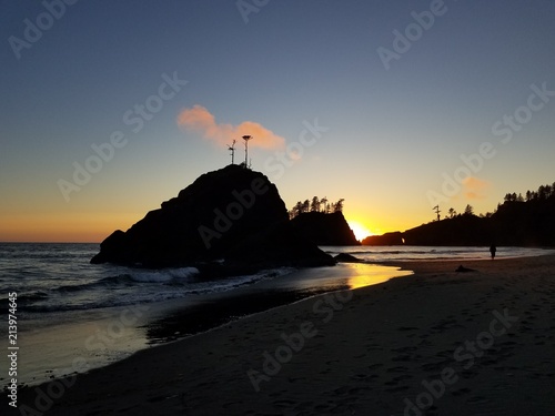 Sun setting on Second Beach National Park in Washington