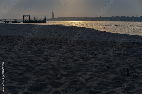 strandabschnitt kiel falkenstein bei sonnenaufgang © bevisphoto