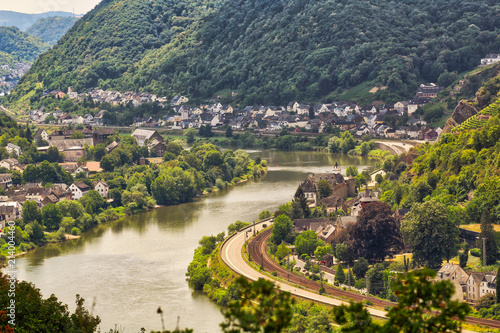Burgentour Mosel / Rhein - Blick auf Gondorf mit Schloss von der Leyen