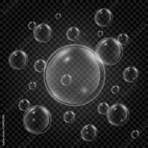 Set of water bubbles with reflection on transparent background. Realistic underwater bubbles. 3d bubble. Fizzing air bubbles. Vector illustration