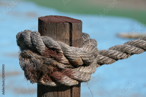 Rope Tied to Post 1 © MitchCoxPhoto