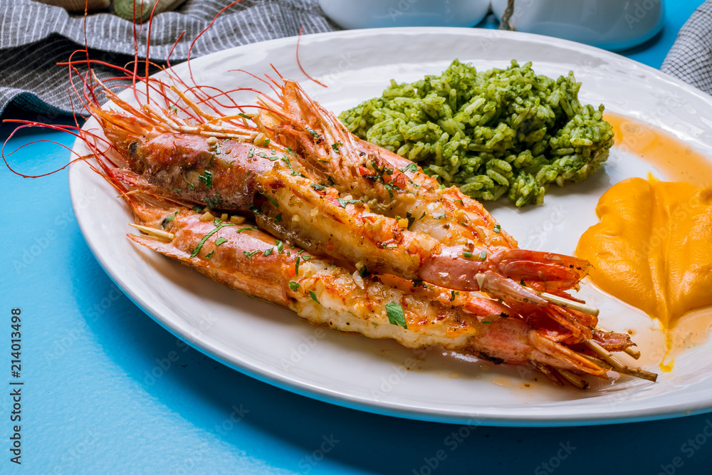 Tiger prawns on the grill