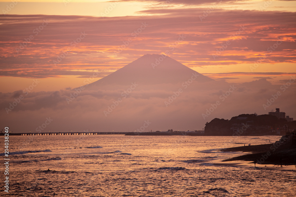 鎌倉市稲村ケ崎夕焼け富士山