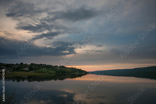 Fototapeta Naklejka Na Ścianę i Meble -  sunset in the river with reflex